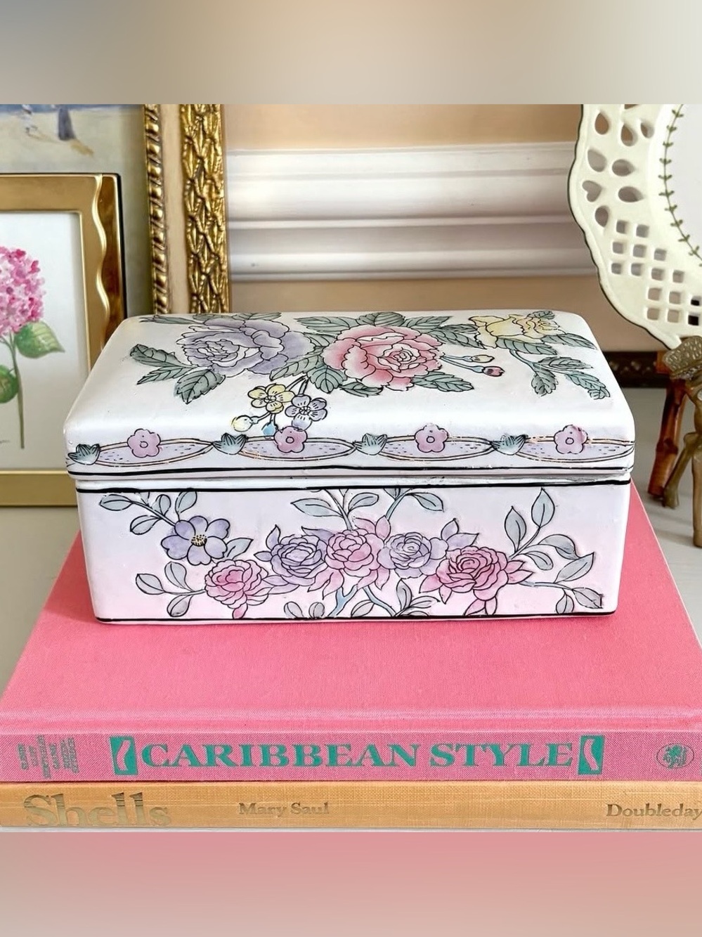 Vintage dresser box